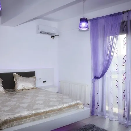 Appartamento Kazeboo Lux Apartament