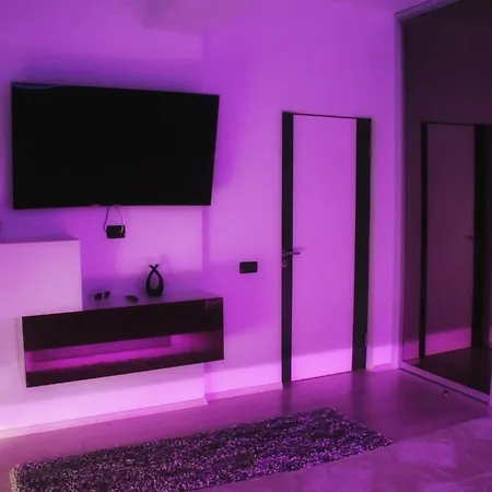Kazeboo Lux Apartament * Năvodari