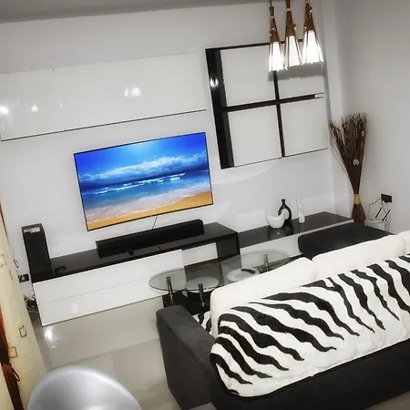 Kazeboo Lux Apartament Năvodari